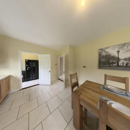 Lakeside Retreat Carrick-on-Shannon