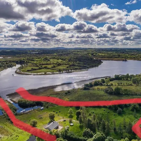 Lakeside Retreat Dom wakacyjny *