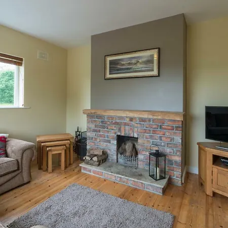 Lakeside Retreat * Carrick-on-Shannon