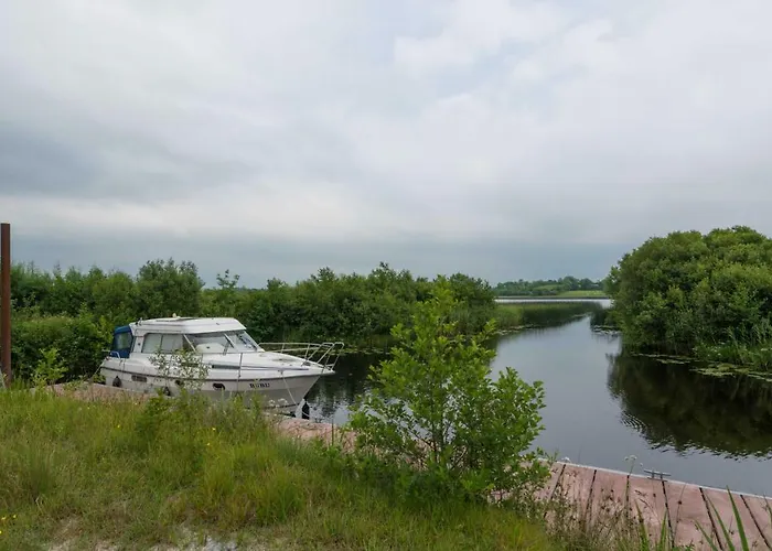 Lakeside Retreat * Carrick on Shannon